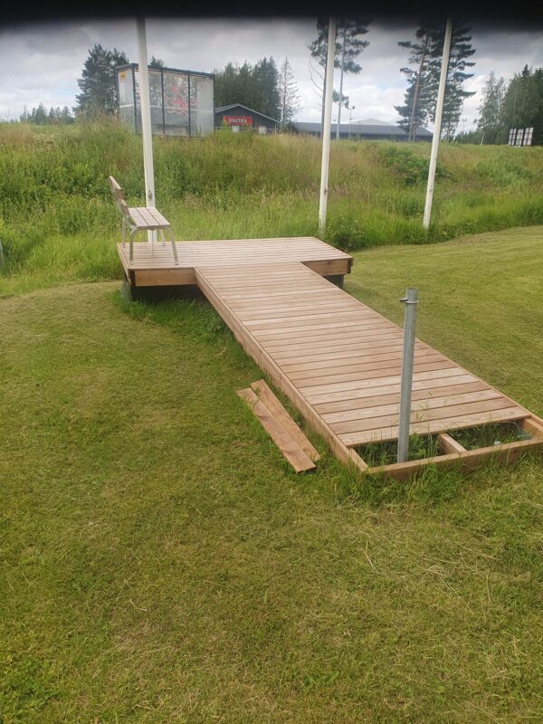 Mallilaituri Ahti 5m + kahden istuttava penkki, Loviisa
